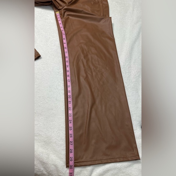 OFFLINE By AERIE | Real Luxe Faux Leather Wide Leg Pant With Pockets Size XS|TP - Picture 10 of 14